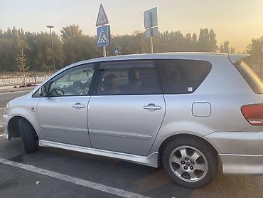 devo tiko: Toyota Ipsum: 2003 г., 2.4 л, Автомат, Газ, Минивэн — 3