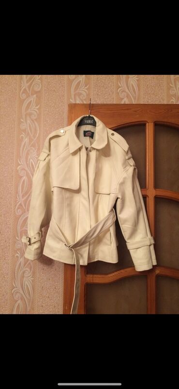 diski bmw 42 stil: Женская куртка XL (EU 42), цвет - Бежевый