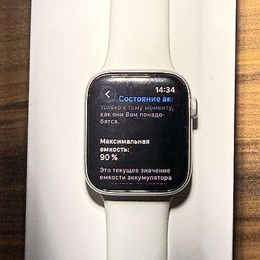 один наушник: Продаю apple watch SE 2 44 Все в хорошем состояние АКБ 90% Все в — 2