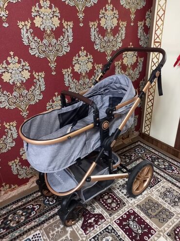 Araba-beşiklər: Çıxarıla bilən beşikli araba, Yeni, Ünvandan götürmə — 1