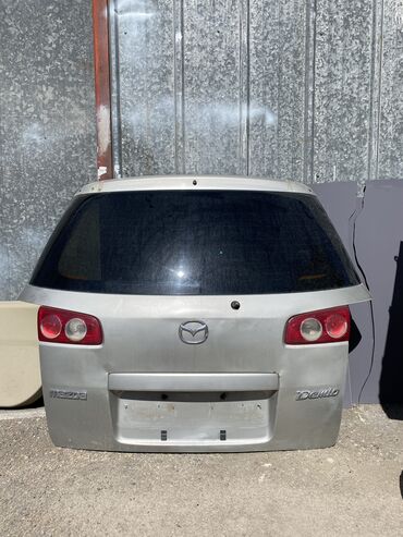 багажник демио: Крышка багажника Mazda 2005 г., Б/у, цвет - Золотой,Оригинал