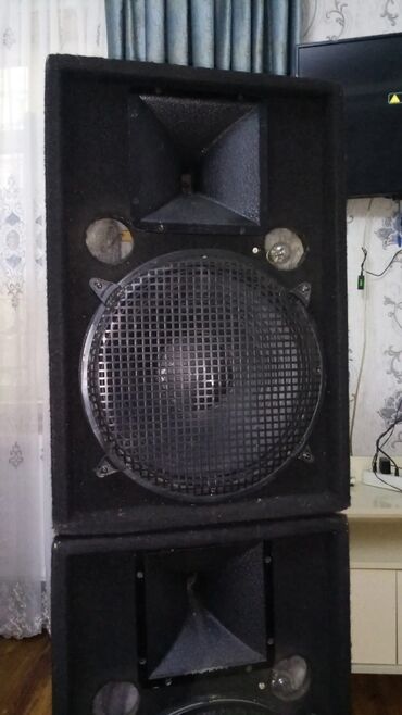 Dinamiklər və kolonkalar: Yeni Kolonka, Növ - Akustik, rəng - Qara — 12