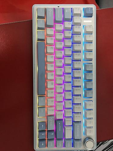 Аксессуары для ПК: Məhsul: Kompakt mexaniki klaviatura Model: AULA F75 (75% kompakt — 4
