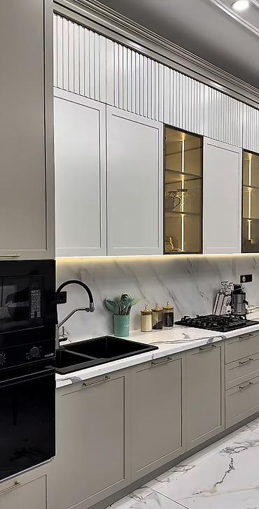 silver kitchen: Кухонные гарнитуры под заказ - Два дизайнерских варианта: классика и — 5