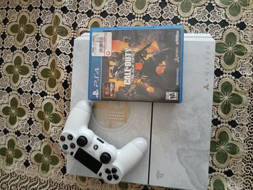 ps4 controller baku: Playstation 4 fat limited edition. 500 gb yaddas.1 orijinal pult Ağ