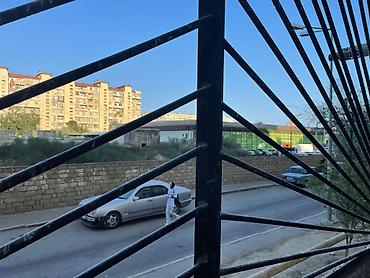 Mənzillər: TƏCİLİ İCARƏÇİ AXTARILIR !! Hövsan qəsəbəsi, Şüşəli bazarin yanında — 9