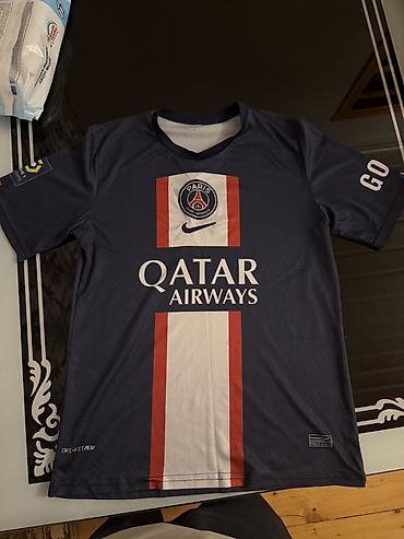 Futbolkalar: PSG (Paris Saint‑Germain) futbol forması – 2022/23 mövsümü dizaynı - — 1