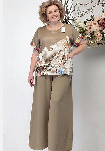 brojevu: 06. Komplet za punije
2XL 3XL 4XL
Cena : 2.700 dinara H — 2