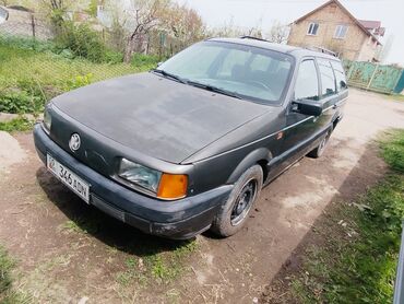 1 8: Volkswagen Passat: 1991 г., 1.8 л, Механика, Бензин, Универсал