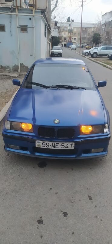 07 masin sekilleri: BMW 318: 1.8 l | 1996 il Sedan