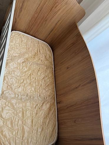 lay lay matras: Uşaq beşiyi – çekmecəli, yan tərəfi sürüşən model - Material — 6