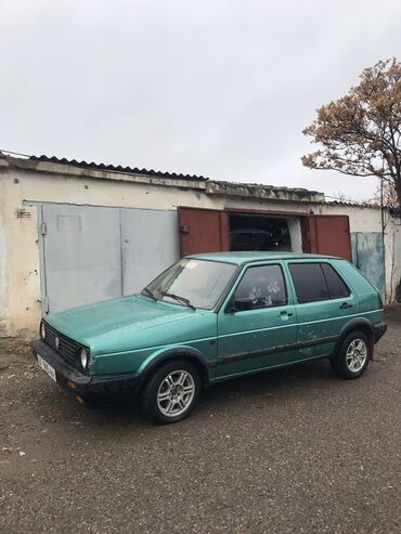 сайт по продаже авто в киргизии: Volkswagen Golf: 1990 г., 1.8 л, Механика, Бензин, Хэтчбэк