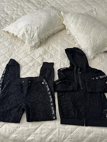 qara çanta: Qara krujeva dəst – hoodie və şort-etek (skort) - Dəst tərkibi — 1
