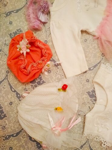 Платья: Детское платье, цвет - Белый, Б/у — 6