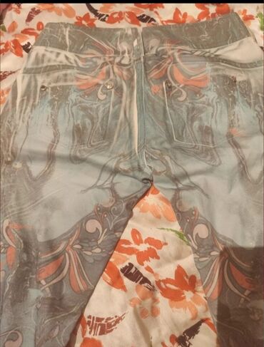 Kurtkalar: Jaket 10 manatkoftalar biri 5 manatvilyur 5 manatkurtka 10 — 9