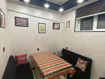 Kommersiya daşınmaz əmlakının satışı: Bajixanov qəsəbəsi(Razin),Doğum evinə yaxın,təmirli,fəaliyyət köstərən — 10