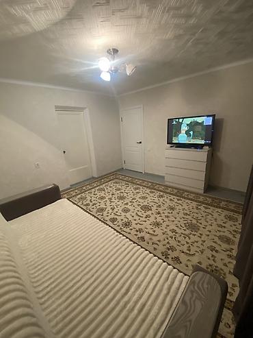 Кыймылсыз мүлк: Продаю 2х ком кв в г Карабалта.в верхнем районе в самом уентре.все в — 2