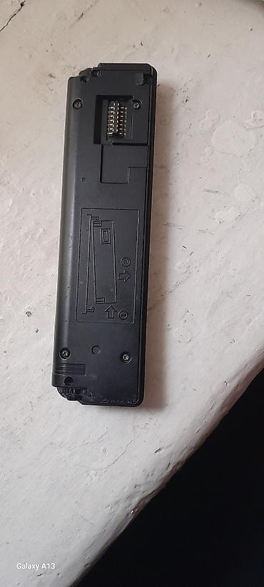21015 şit: Sony XR-C4600X maqnitofonunun çıxarılan ön paneli - Brend/model: Sony — 2