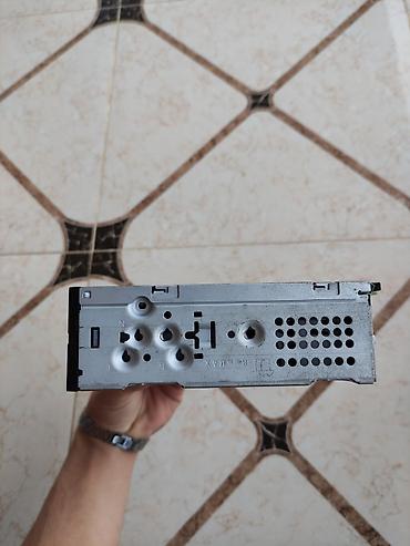 Maqnitofonlar: Pioneer DEH-1500UBA avtomobil maqnitofonu Xüsusiyyətlər: - Ön panel — 9