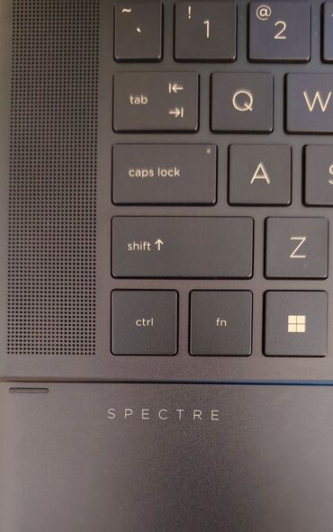 HP: İşlənmiş HP Spectre, 16 ", Intel Core i7, 512 GB, Pulsuz çatdırılma — 16