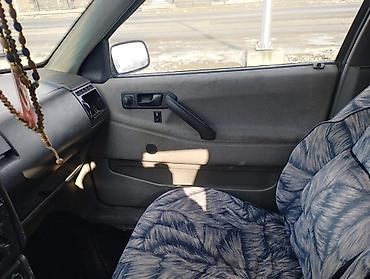 Volkswagen: Volkswagen Passat: 1990 г., 1.8 л, Седан — 11