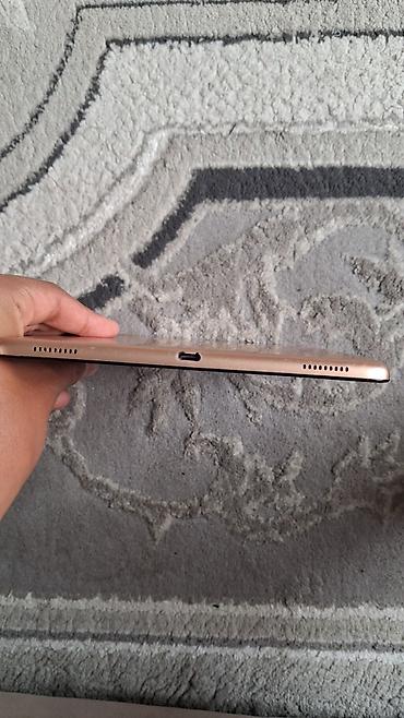 a1475 ipad: Планшет, Samsung, память 32 ГБ, 10" - 11", Wi-Fi, Б/у, Классический цвет - Золотой — 5