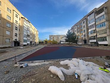 Боз үй: Укладка бесшовных резиновых покрытий для дворовых и спортивных — 3