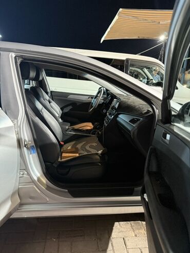 Hyundai: Hyundai Sonata: 2019 г., Типтроник, Газ, Седан — 4