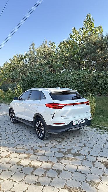 70: Weltmeister EX5, 2021 г., 84000 км, Передний, В наличии — 4