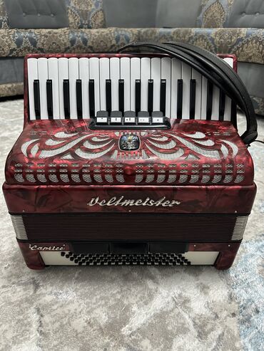 Аккордеоны: Продаю Привозной Германский Аккордеон Вельтмейстер каприз уну — 4