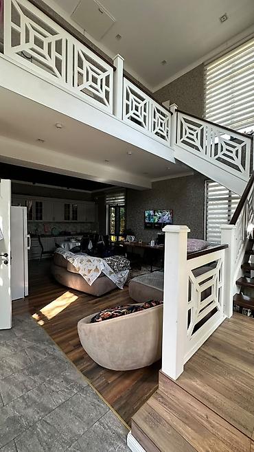 снять коттедж зимой: 🏡 **Продаётся 2-этажный кирпичный дом в дачном кооперативе — 6