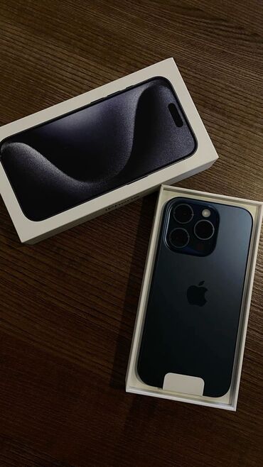 сотовые телефоны: IPhone 15 Pro, Б/у, 256 ГБ, Зарядное устройство, Защитное стекло, Чехол, 86 %