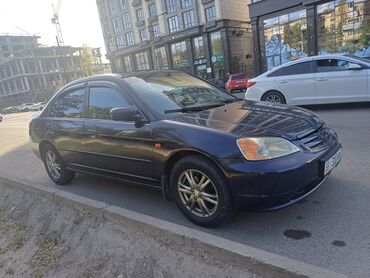 Honda: Honda Civic: 2001 г., 1.6 л, Механика, Бензин, Седан