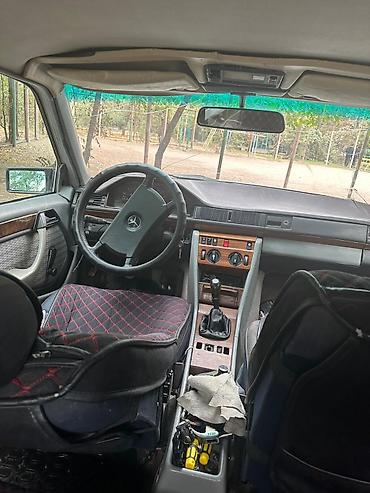 мерс e220: Mercedes-Benz E-Class: 1985 г., Седан — 5