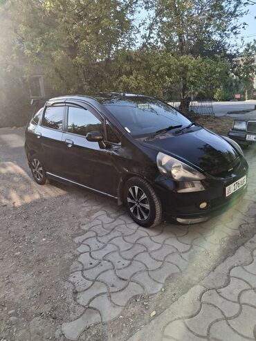 скупка авто в любом состоянии: Honda Fit: 2002 г., 1.5 л, Вариатор, Бензин, Хетчбек