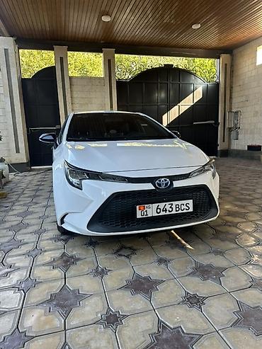 лабо гибрид: Toyota Levin: 2021 г., 1.8 л, Автомат, Гибрид, Седан — 1