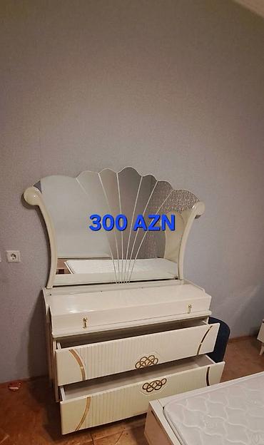 Mebel: Məhsul: Yataq otağı üçün krem rəngli mebel dəsti hissələri 1) Kupe — 7