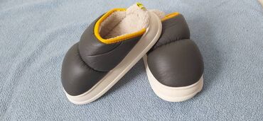 теплая обувь: Домашние тапочки 41, цвет - Серый