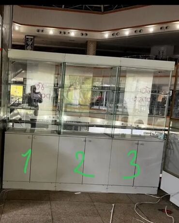 стеллажи для хлеба бу: Продаются Б/У три высокие витрины 📏 Высота — 2 метра 📏 Ширина — 1 метр