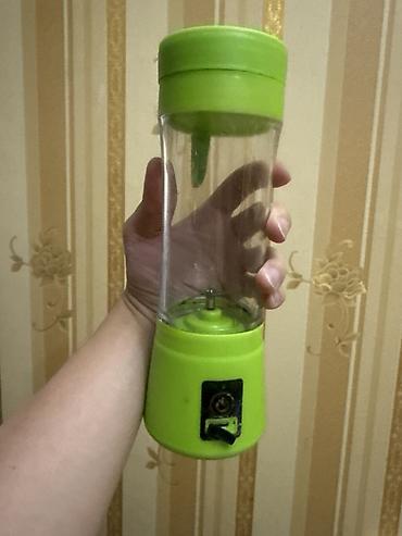 Portativ mini blender şüşəsi. Yaşıl rəngli, kompakt və yüngül lalafo.az -da Portativ mini blender şüşəsi. Yaşıl rəngli, kompakt və yüngül