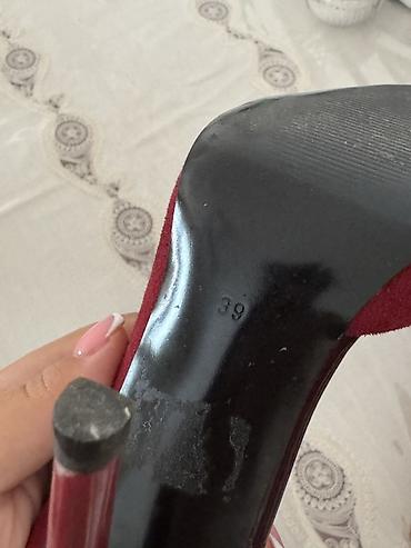 ayaggabı: Bordo rəngdə klassik stiletto qadın ayaqqabısı - Model: sivri — 3