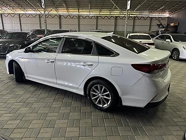 alba: Hyundai Sonata: 2023 г., 0.2 л, Автомат, Газ — 5