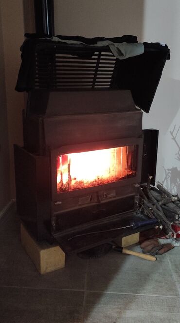 Etažne peći i kamini: Energent: Drvo i ugalj, Upotrebljenо, Pokupiti na licu mesta na lalafo.rs — 2 Etažne peći i kamini: Energent: Drvo i ugalj, Upotrebljenо, Pokupiti na licu mesta — 2