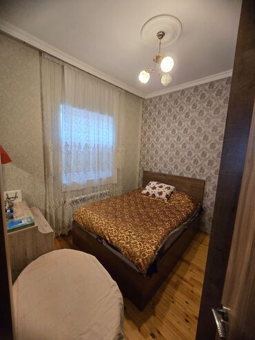 Həyət evləri və villaların satışı: Həyətyanı fərdi yaşa döşənmiş yol və meydança - Gül kolları və — 5