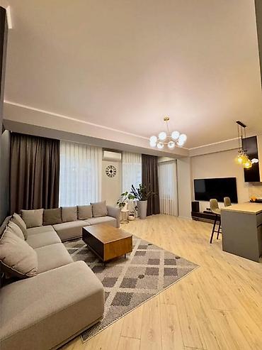 Продажа квартир: 3 комнаты, 82 м², Элитка, 3 этаж — 2