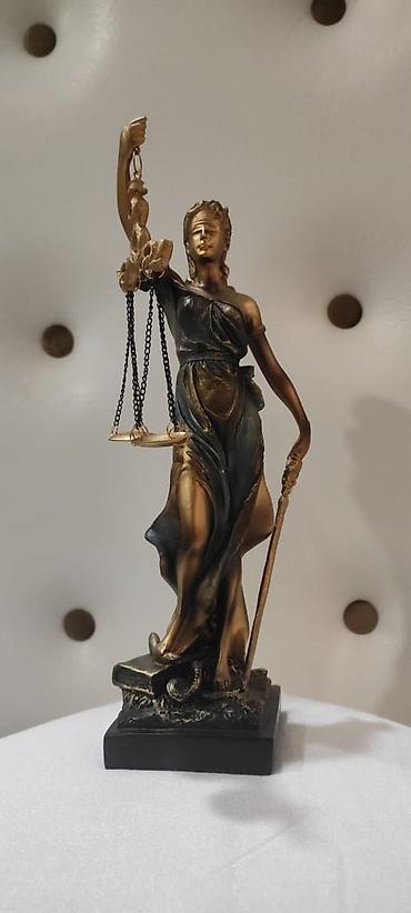 İncəsənət və kolleksiyalar: Femida hündurluyu 19 ve 27 sm.19 sm 30 AZN. 27sm 40 âzn.catdirilma — 4