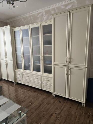 квартира бишеке: 1 комната, 34 м², 105 серия, 2 этаж, Косметический ремонт