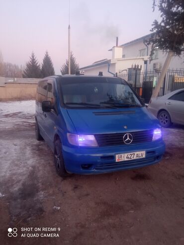 Mercedes-Benz: Mercedes-Benz Vito: 2001 г., 2.2 л, Механика, Дизель, Минивэн