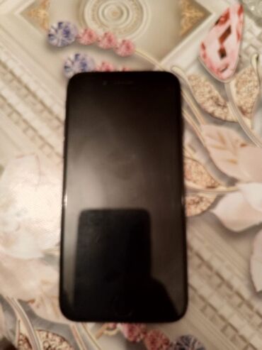 iphone 6 barter: IPhone 7, 32 ГБ, Черный, Отпечаток пальца