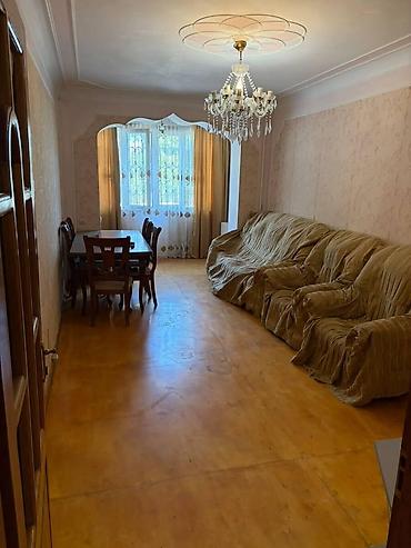 hövsanda iş elanları 2026: İcarəyə verilir 3 otaqlı köhnə tikili 66 m², Həzi Aslanov m. 550 — 1